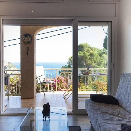 In With Sea Views & Pool
